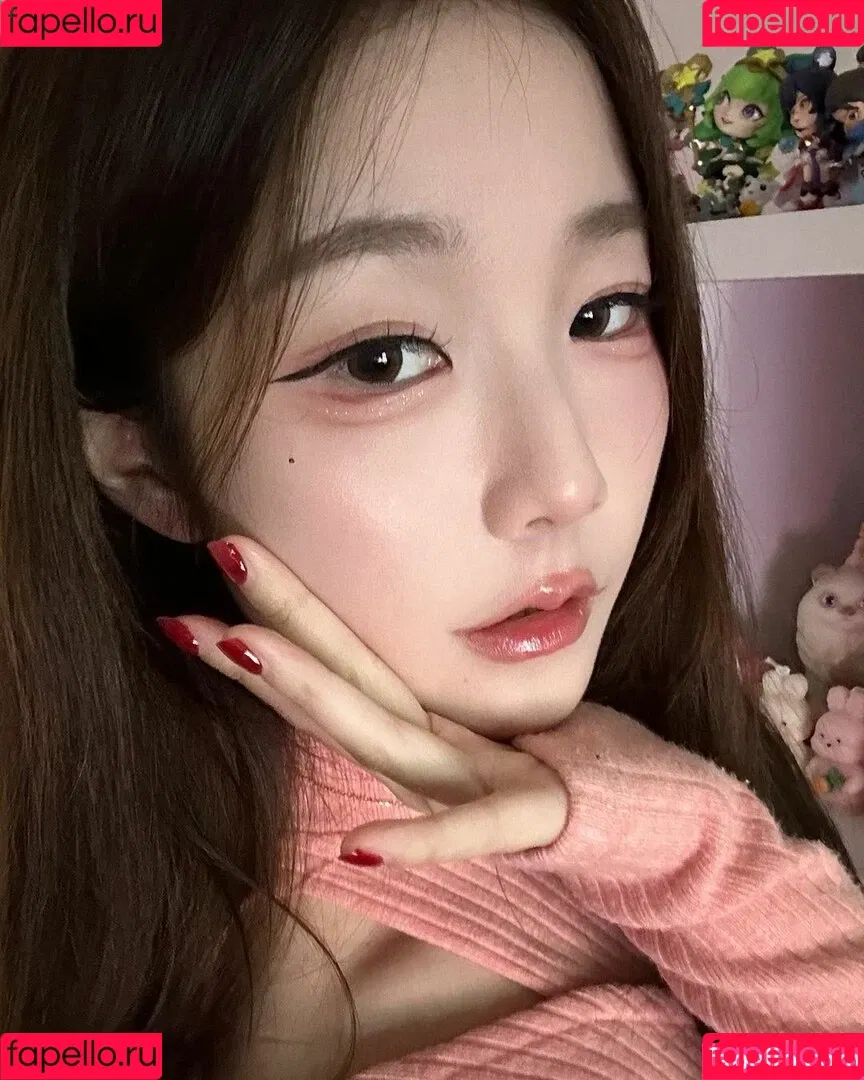 Athena / Kiittwy Onlyfans Photo Gallery 