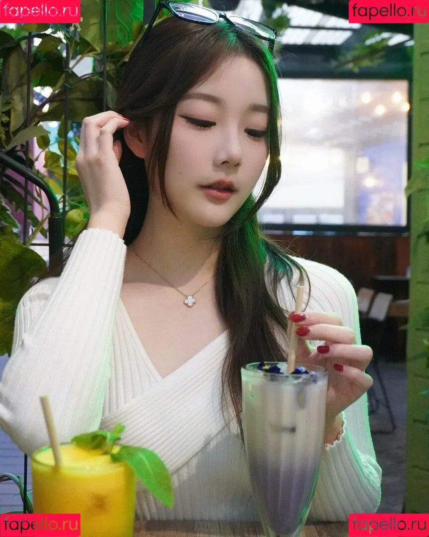 Athena / Kiittwy Onlyfans Photo Gallery 