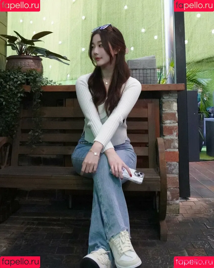 Athena / Kiittwy Onlyfans Photo Gallery 