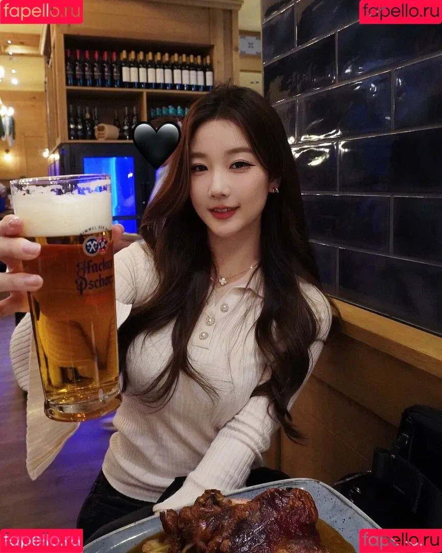 Athena / Kiittwy Onlyfans Photo Gallery 