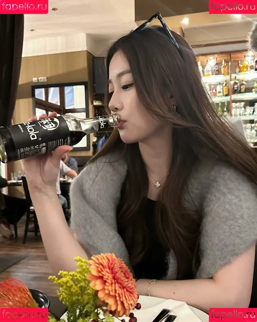 Athena / Kiittwy Onlyfans Photo Gallery 