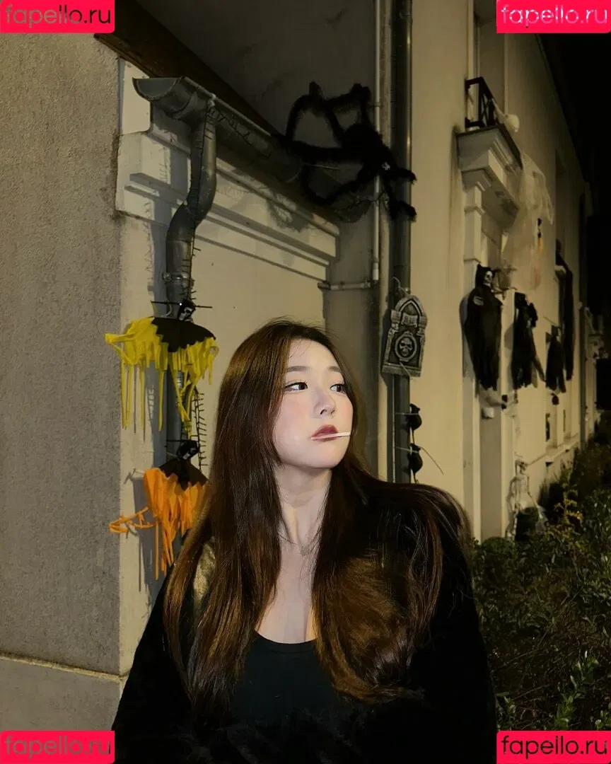 Athena / Kiittwy Onlyfans Photo Gallery 