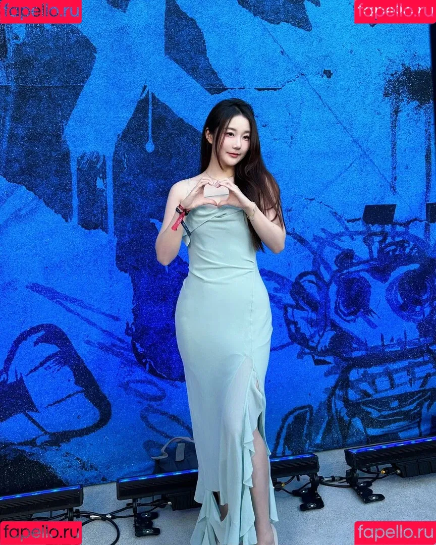 Athena / Kiittwy Onlyfans Photo Gallery 