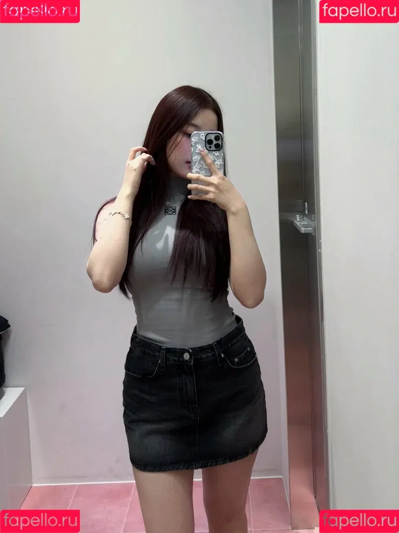 Athena / Kiittwy Onlyfans Photo Gallery 