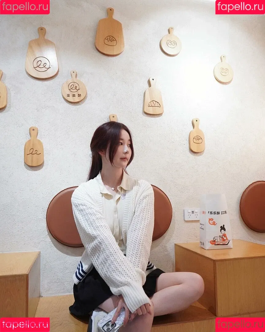 Athena / Kiittwy Onlyfans Photo Gallery 