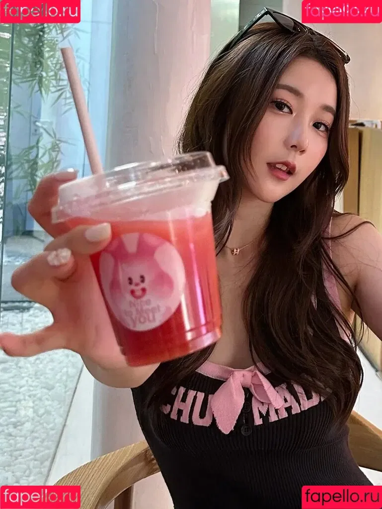 Athena / Kiittwy Onlyfans Photo Gallery 