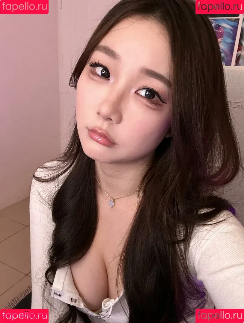 Athena / Kiittwy Onlyfans Photo Gallery 