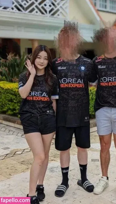 Athena / Kiittwy Onlyfans Photo Gallery 