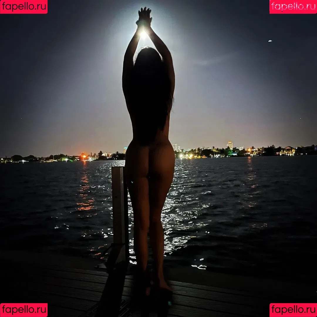 Aadryvieira_ / Adriana Lima / AdrianaLima / adrivainilla Onlyfans Photo Gallery 