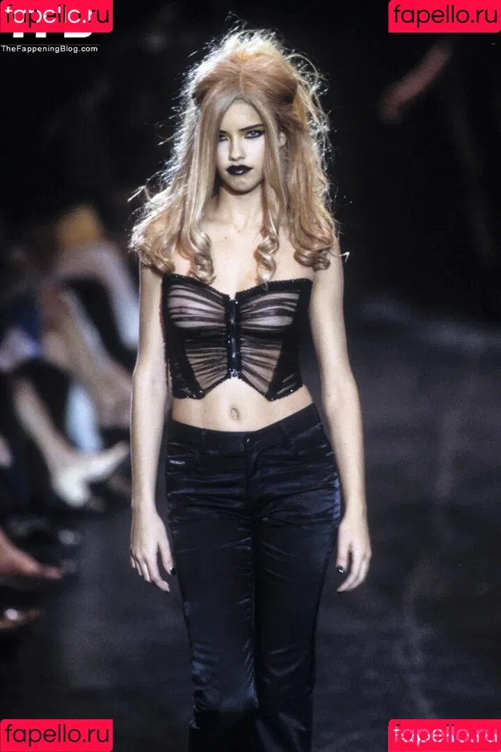 Aadryvieira_ / Adriana Lima / AdrianaLima / adrivainilla Onlyfans Photo Gallery 