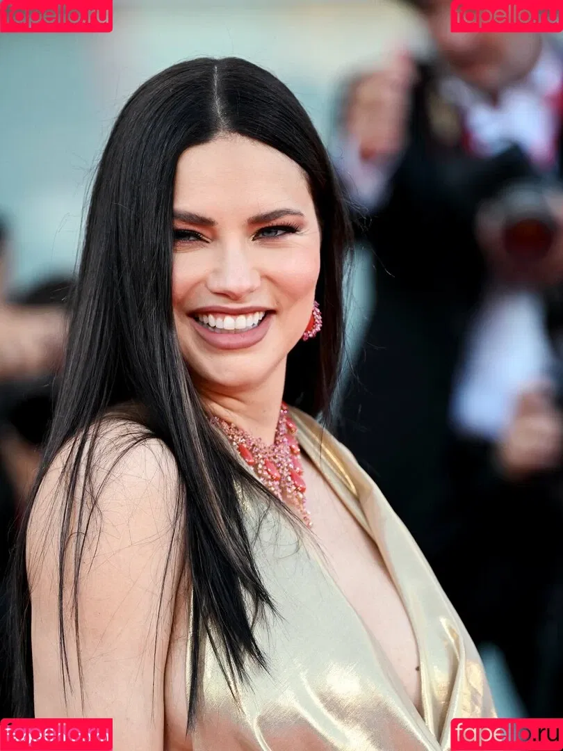 Aadryvieira_ / Adriana Lima / AdrianaLima / adrivainilla Onlyfans Photo Gallery 