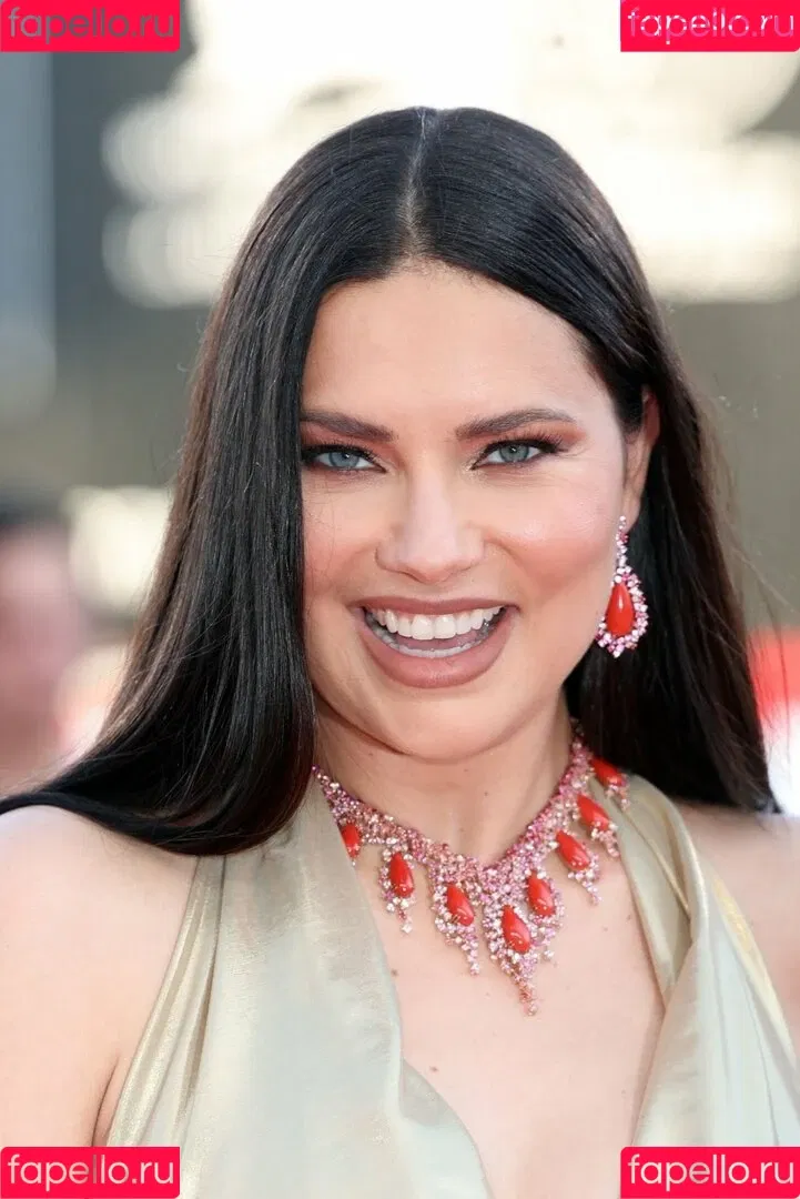 Aadryvieira_ / Adriana Lima / AdrianaLima / adrivainilla Onlyfans Photo Gallery 