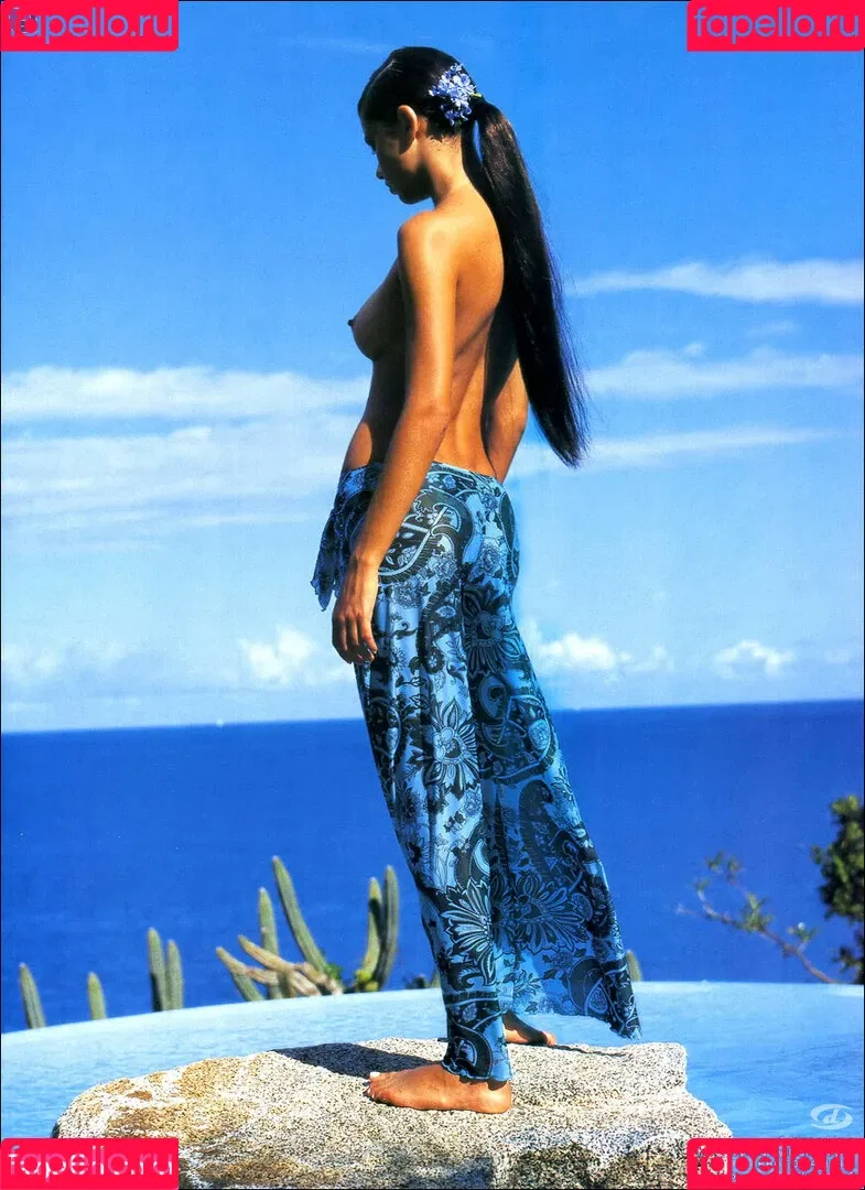 Aadryvieira_ / Adriana Lima / AdrianaLima / adrivainilla Onlyfans Photo Gallery 