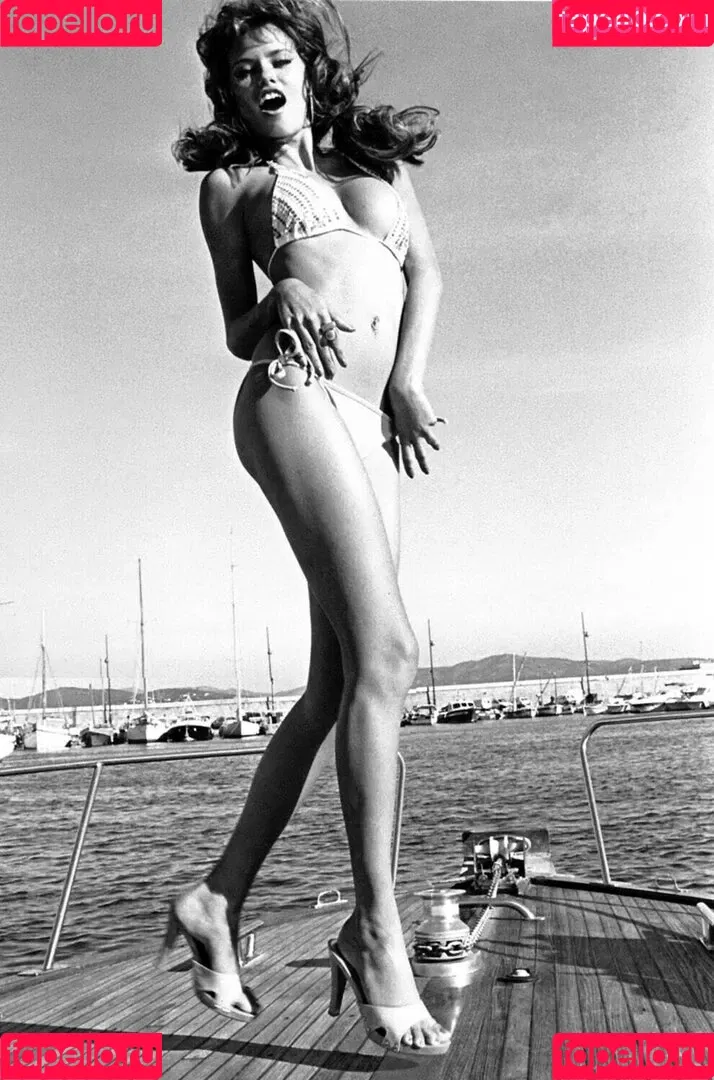 Aadryvieira_ / Adriana Lima / AdrianaLima / adrivainilla Onlyfans Photo Gallery 