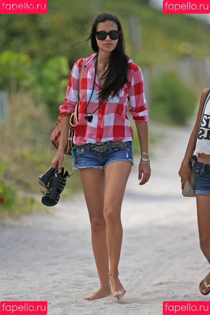 Aadryvieira_ / Adriana Lima / AdrianaLima / adrivainilla Onlyfans Photo Gallery 