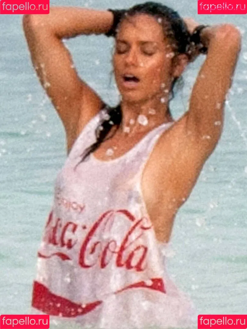 Aadryvieira_ / Adriana Lima / AdrianaLima / adrivainilla Onlyfans Photo Gallery 