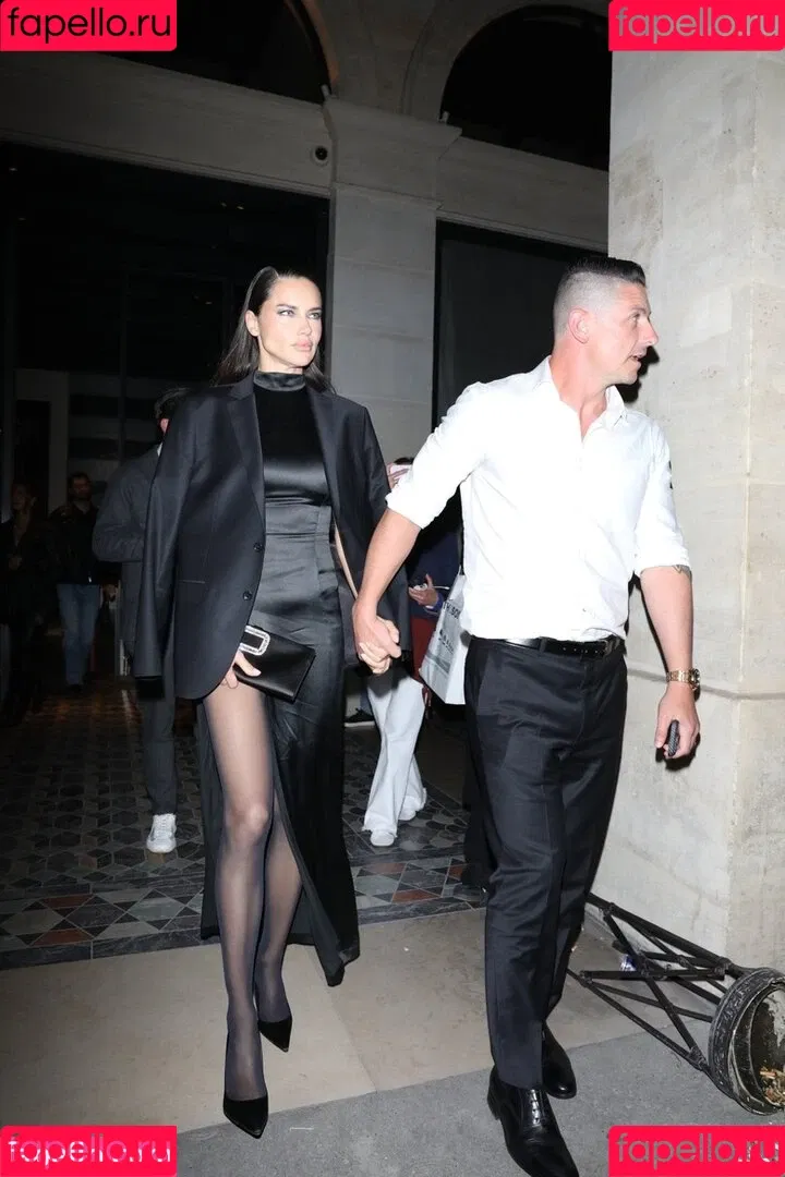 Aadryvieira_ / Adriana Lima / AdrianaLima / adrivainilla Onlyfans Photo Gallery 