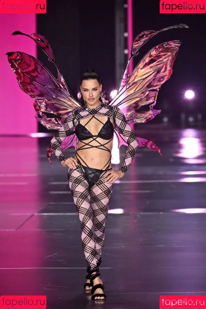 Aadryvieira_ / Adriana Lima / AdrianaLima / adrivainilla Onlyfans Photo Gallery 