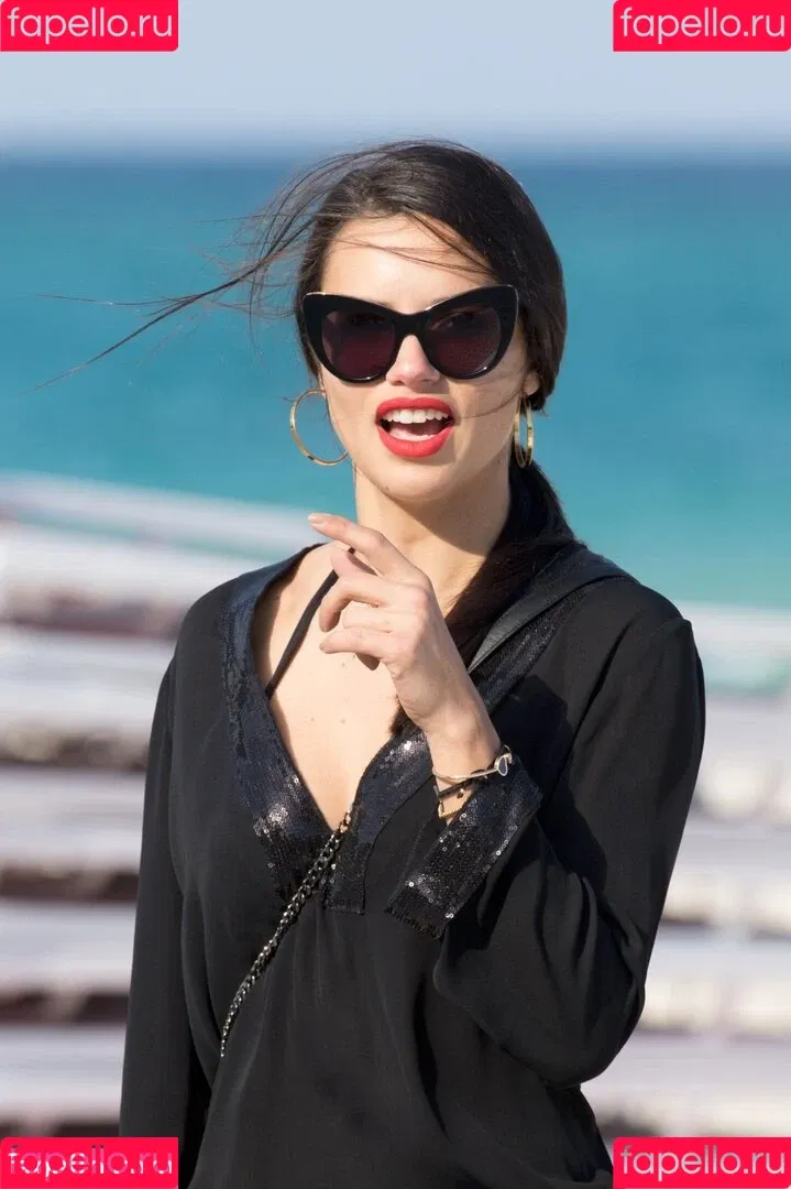 Aadryvieira_ / Adriana Lima / AdrianaLima / adrivainilla Onlyfans Photo Gallery 
