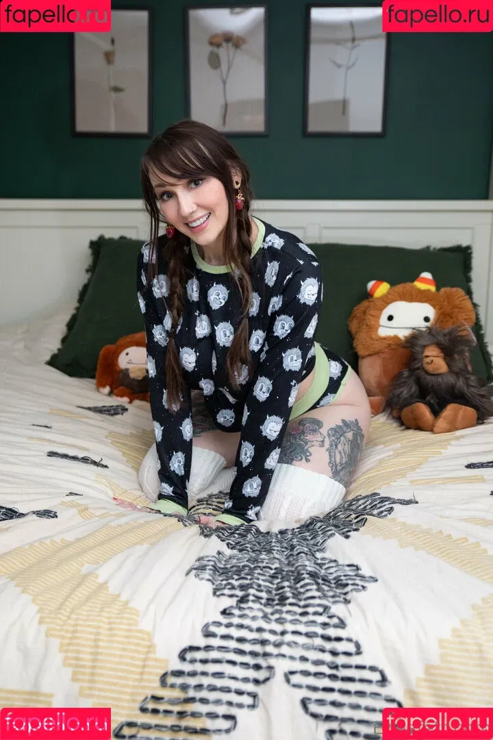 Erica Fett / Ericafett / erica.fett Onlyfans Photo Gallery 