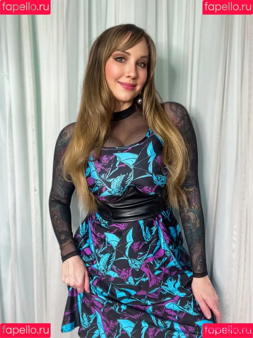 Erica Fett / Ericafett / erica.fett Onlyfans Photo Gallery 