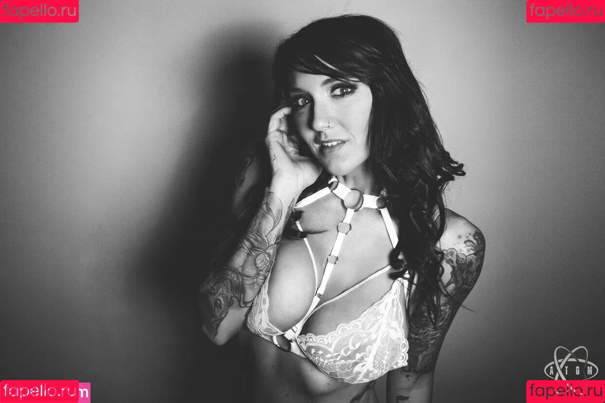 Erica Fett / Ericafett / erica.fett Onlyfans Photo Gallery 