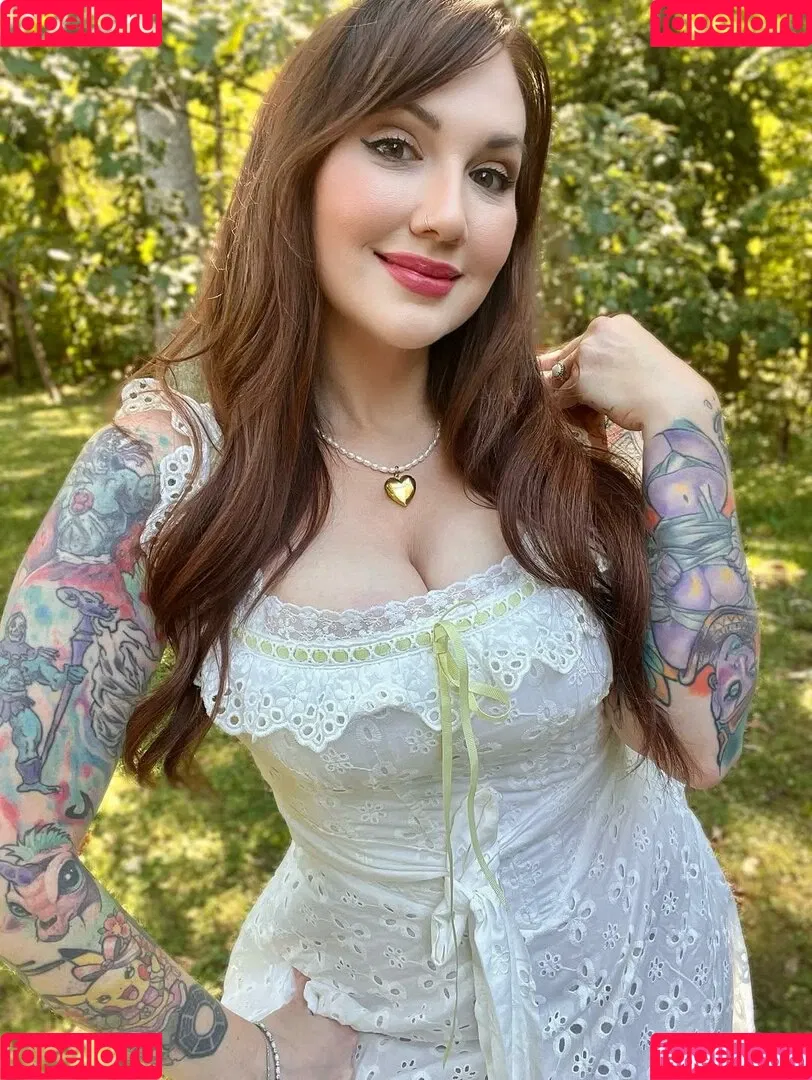 Erica Fett / Ericafett / erica.fett Onlyfans Photo Gallery 