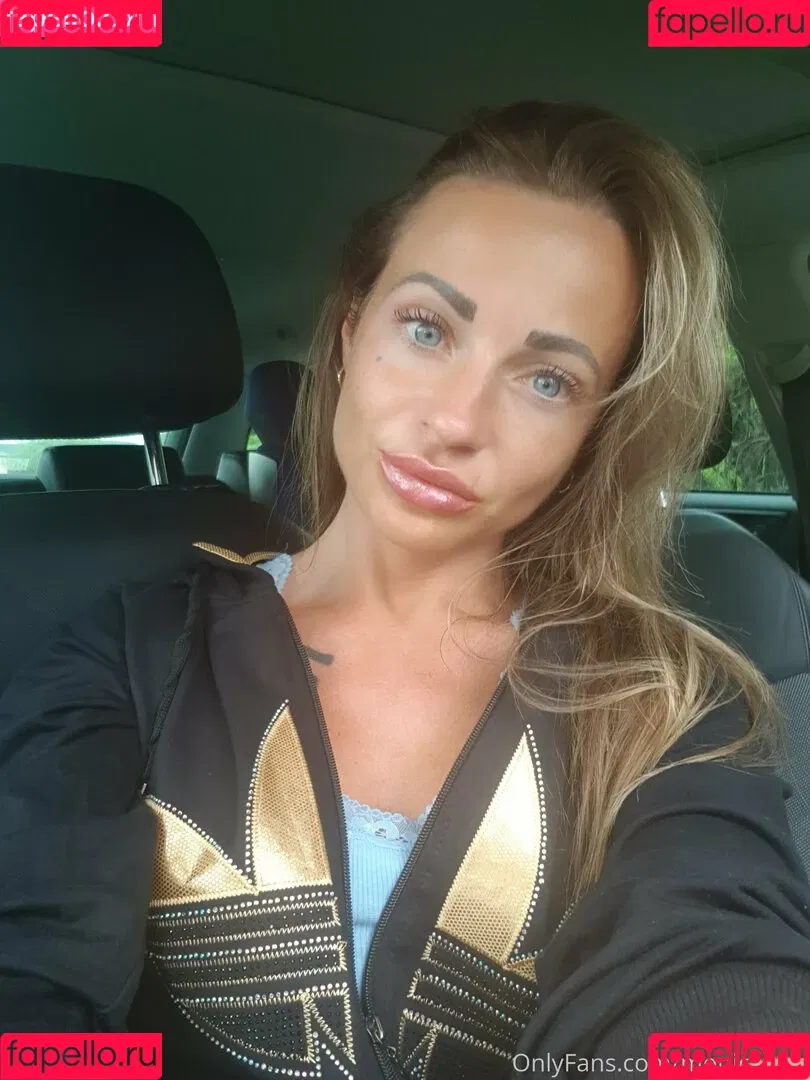 yourmonica / yourmonicaa Onlyfans Photo Gallery 