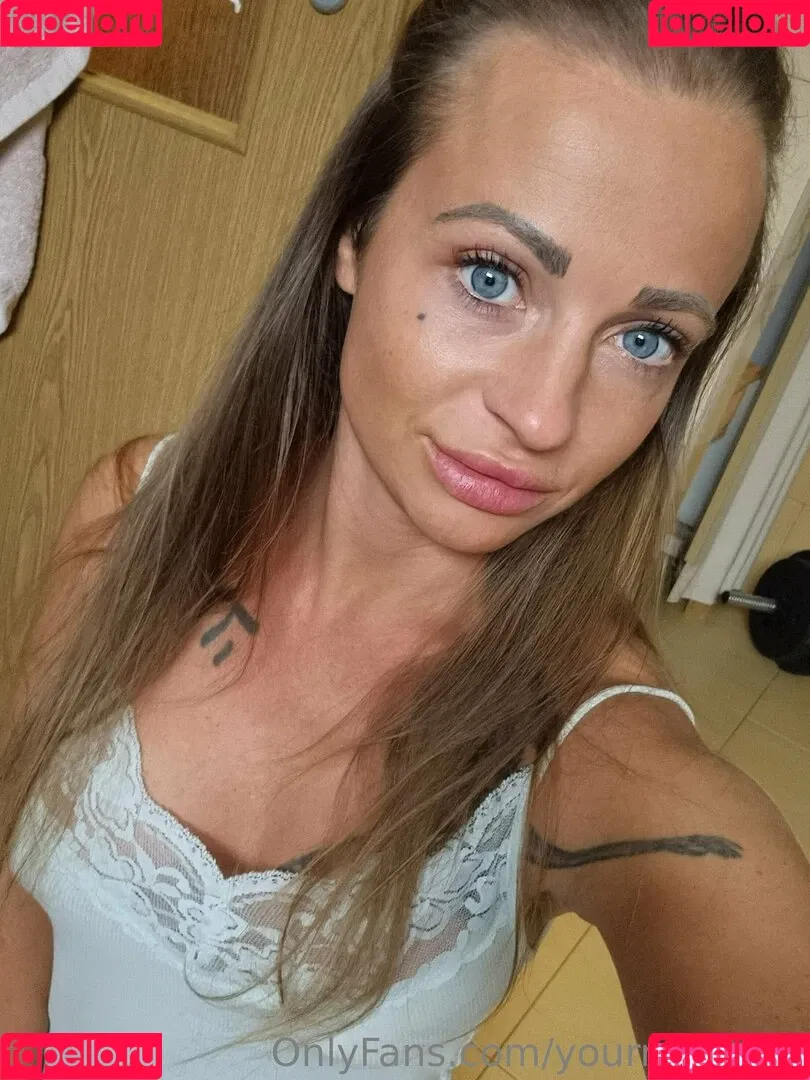 yourmonica / yourmonicaa Onlyfans Photo Gallery 