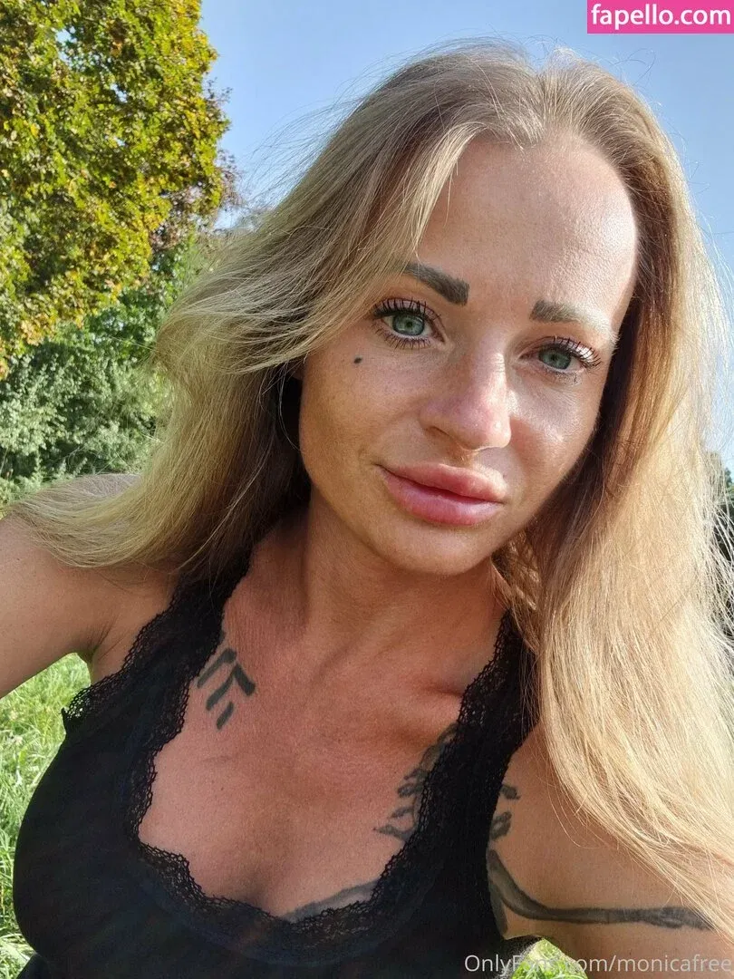 yourmonica / yourmonicaa Onlyfans Photo Gallery 