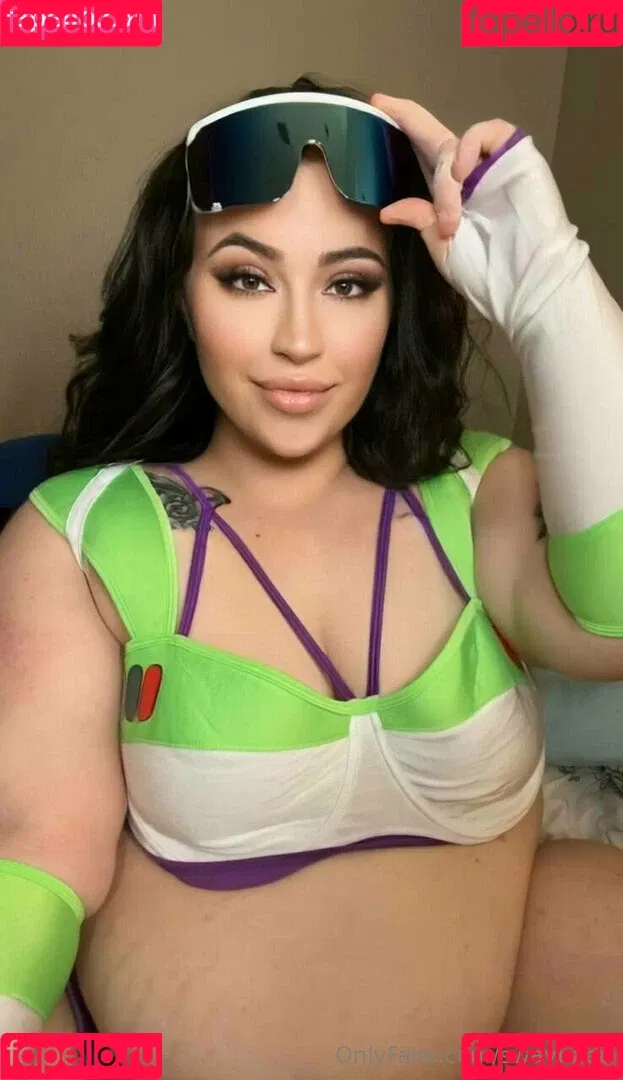 sway_baetv / swaybaee Onlyfans Photo Gallery 