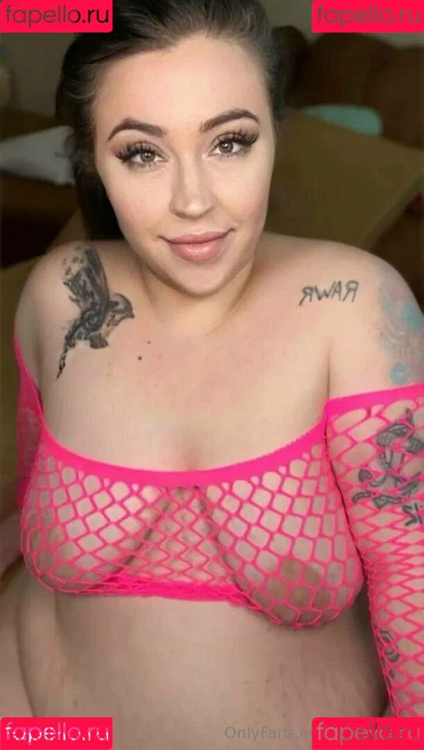 sway_baetv / swaybaee Onlyfans Photo Gallery 