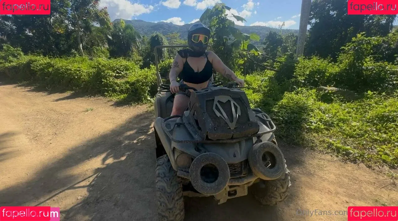 sway_baetv / swaybaee Onlyfans Photo Gallery 