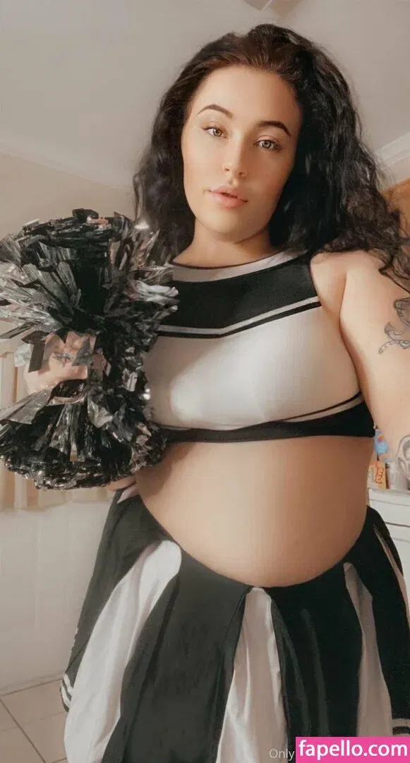 sway_baetv / swaybaee Onlyfans Photo Gallery 