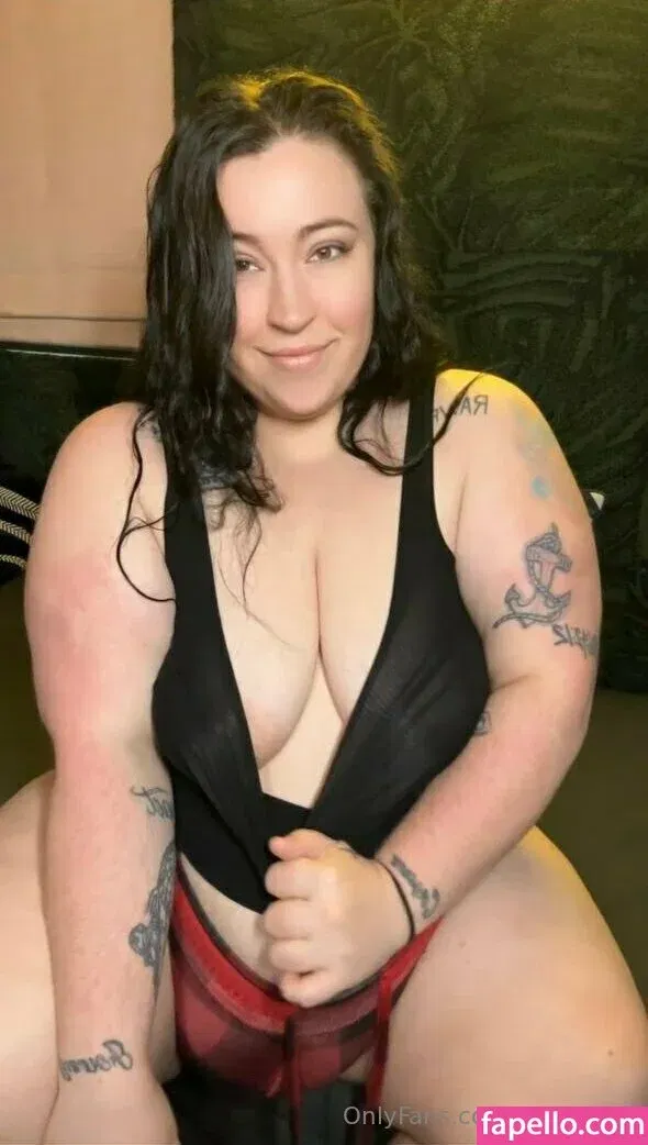 sway_baetv / swaybaee Onlyfans Photo Gallery 