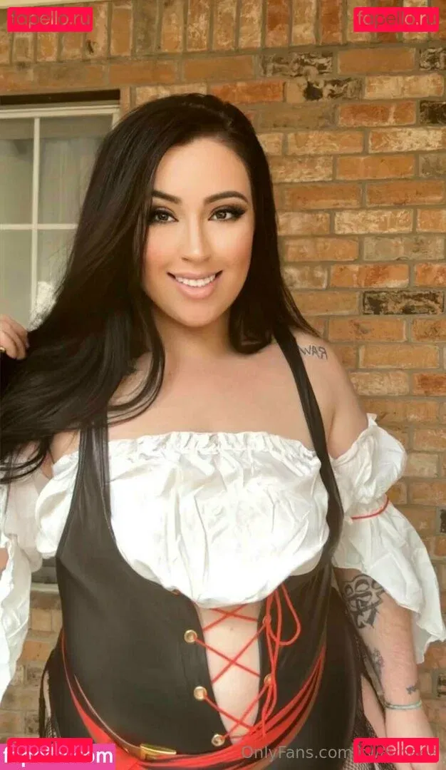 sway_baetv / swaybaee Onlyfans Photo Gallery 