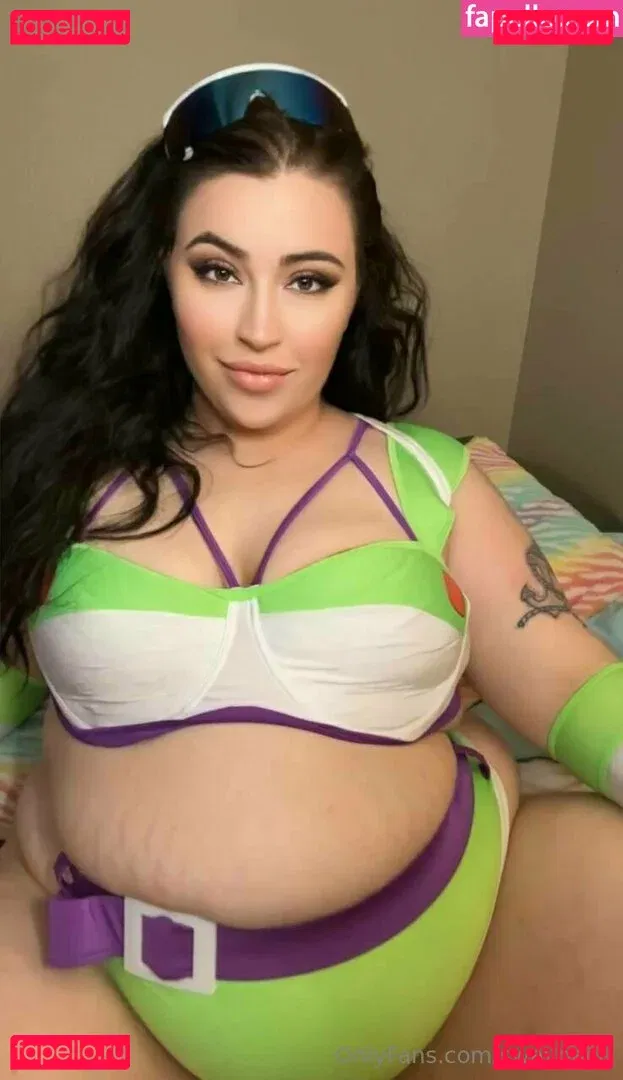 sway_baetv / swaybaee Onlyfans Photo Gallery 