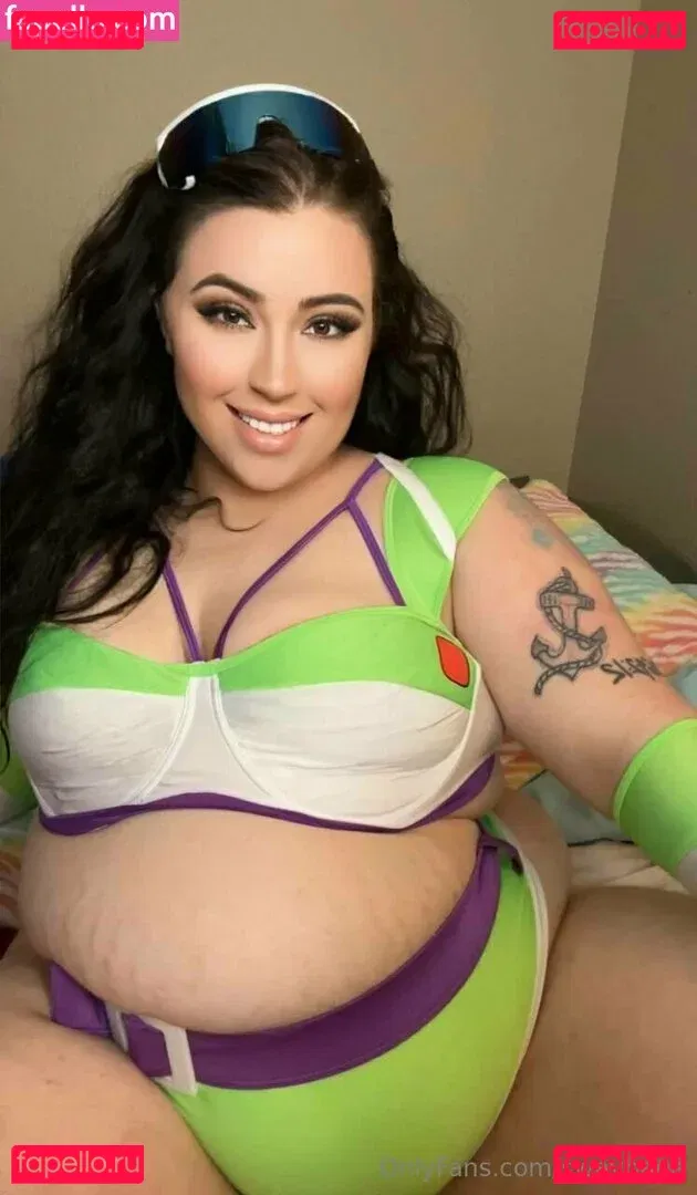 sway_baetv / swaybaee Onlyfans Photo Gallery 