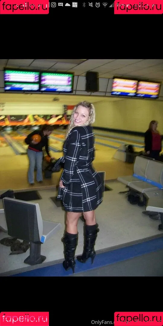 blonde_honey22 / chrissyamber1122 Onlyfans Photo Gallery 