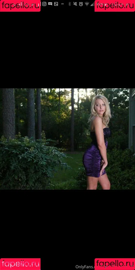 blonde_honey22 / chrissyamber1122 Onlyfans Photo Gallery 