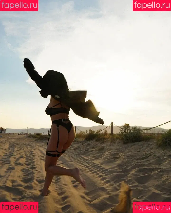 Margo Dumas / margo_dumas / margodumas Onlyfans Photo Gallery 