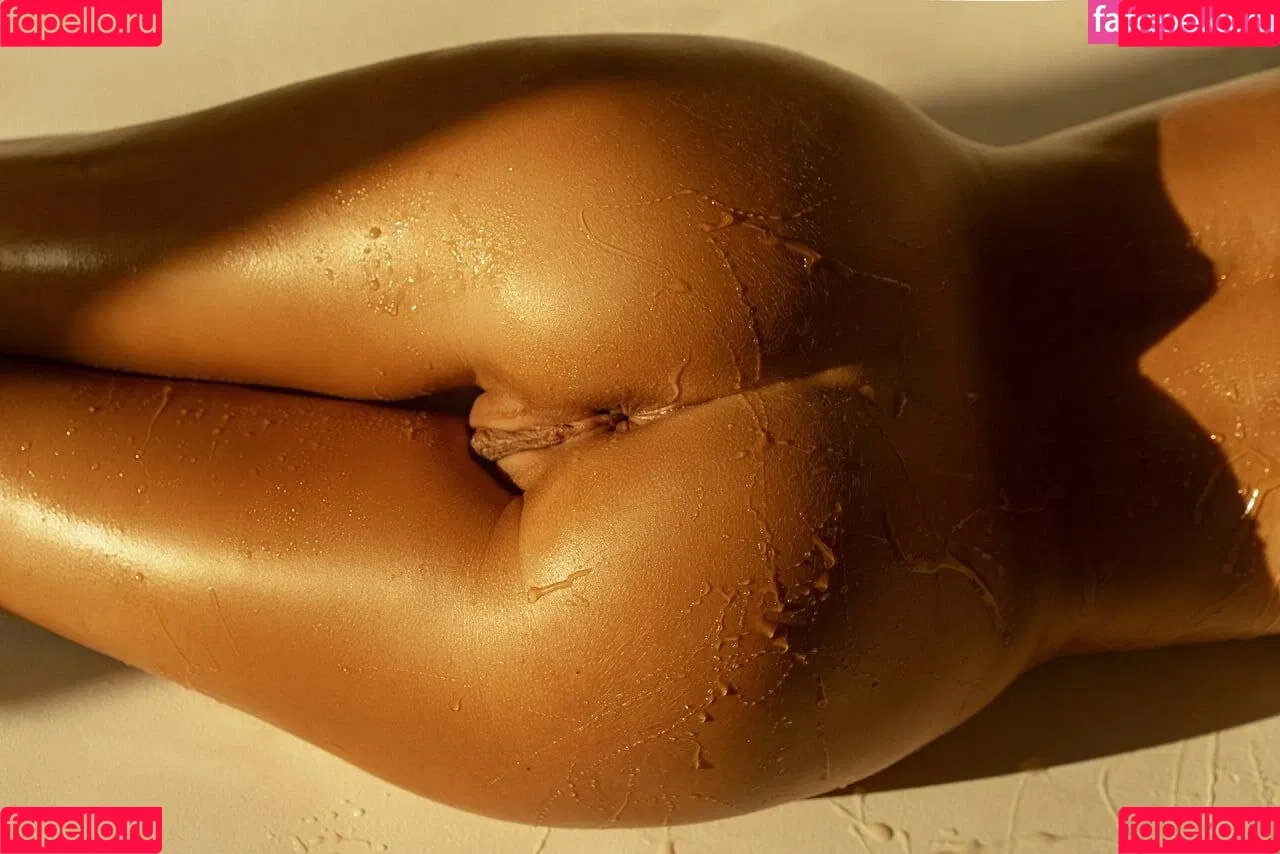 Margo Dumas / margo_dumas / margodumas Onlyfans Photo Gallery 