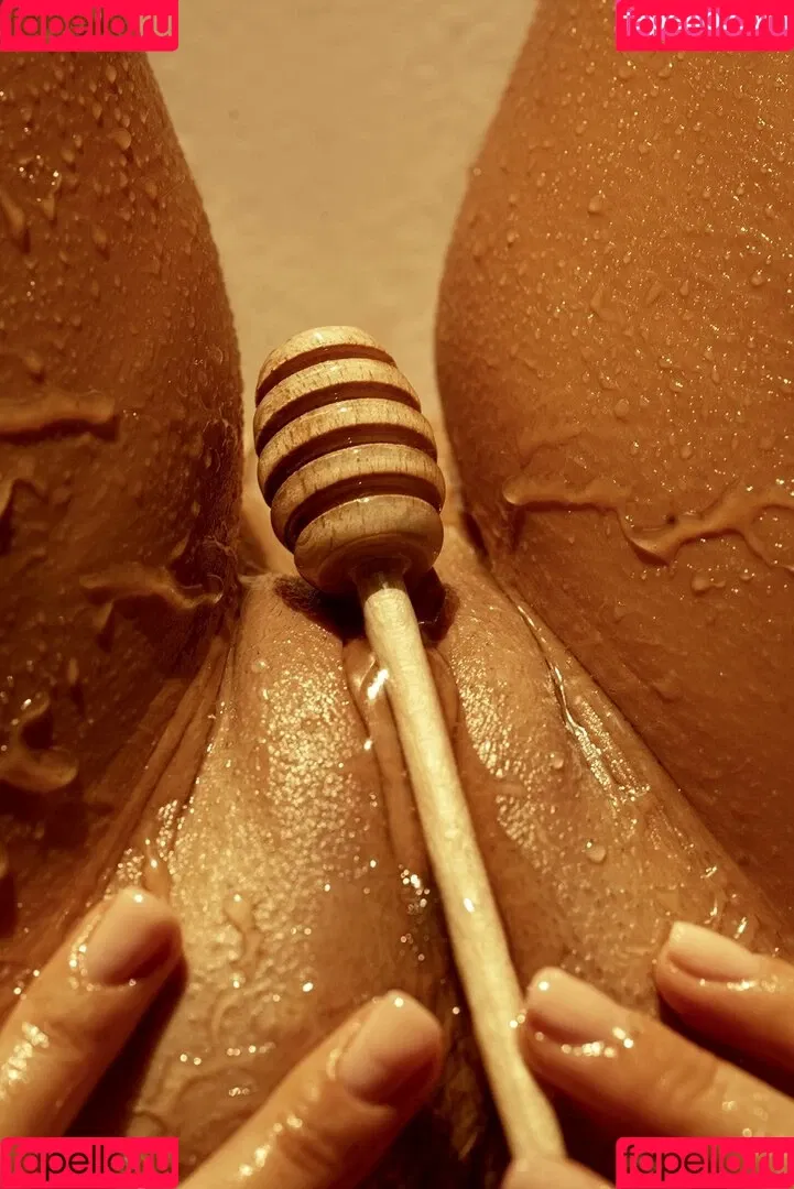 Margo Dumas / margo_dumas / margodumas Onlyfans Photo Gallery 