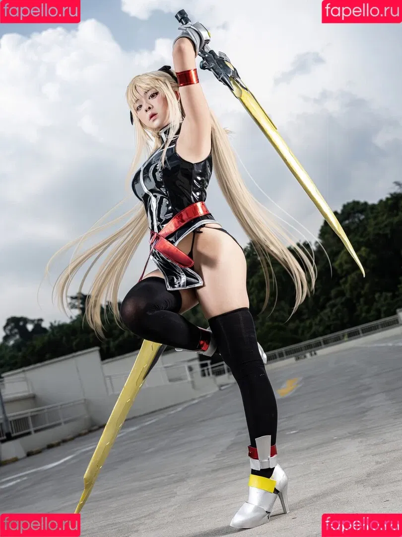 Rithe Cosplay / hellyrite / ritheania.c Onlyfans Photo Gallery 