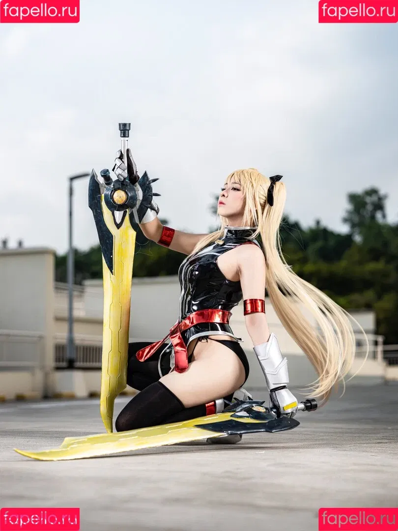 Rithe Cosplay / hellyrite / ritheania.c Onlyfans Photo Gallery 