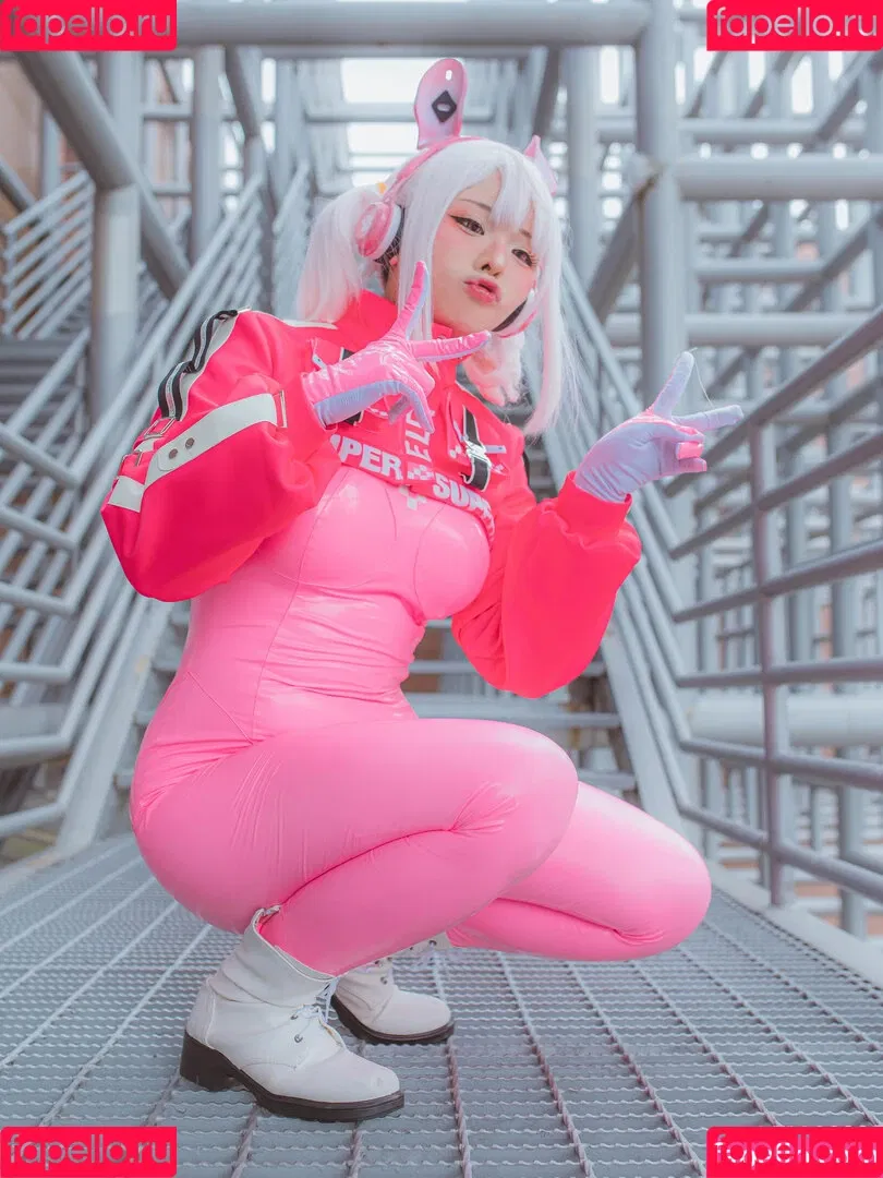 Rithe Cosplay / hellyrite / ritheania.c Onlyfans Photo Gallery 