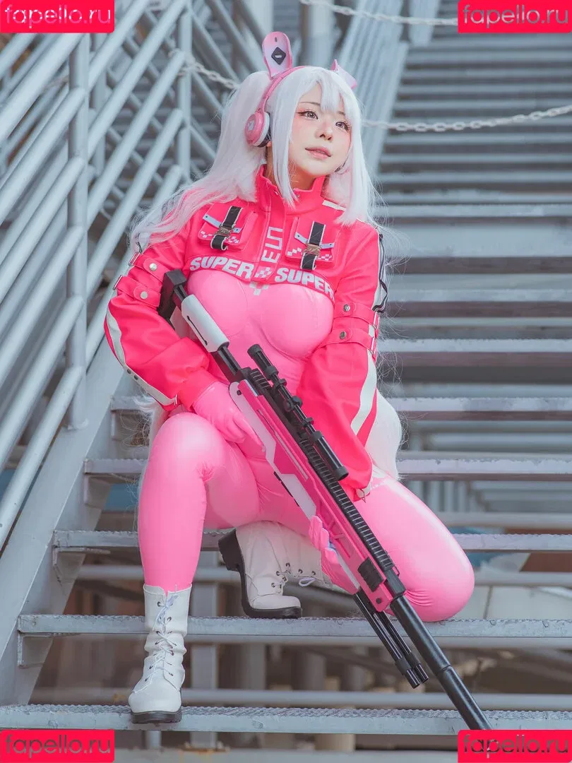 Rithe Cosplay / hellyrite / ritheania.c Onlyfans Photo Gallery 