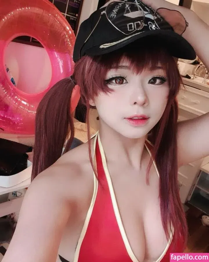 Rithe Cosplay / hellyrite / ritheania.c Onlyfans Photo Gallery 