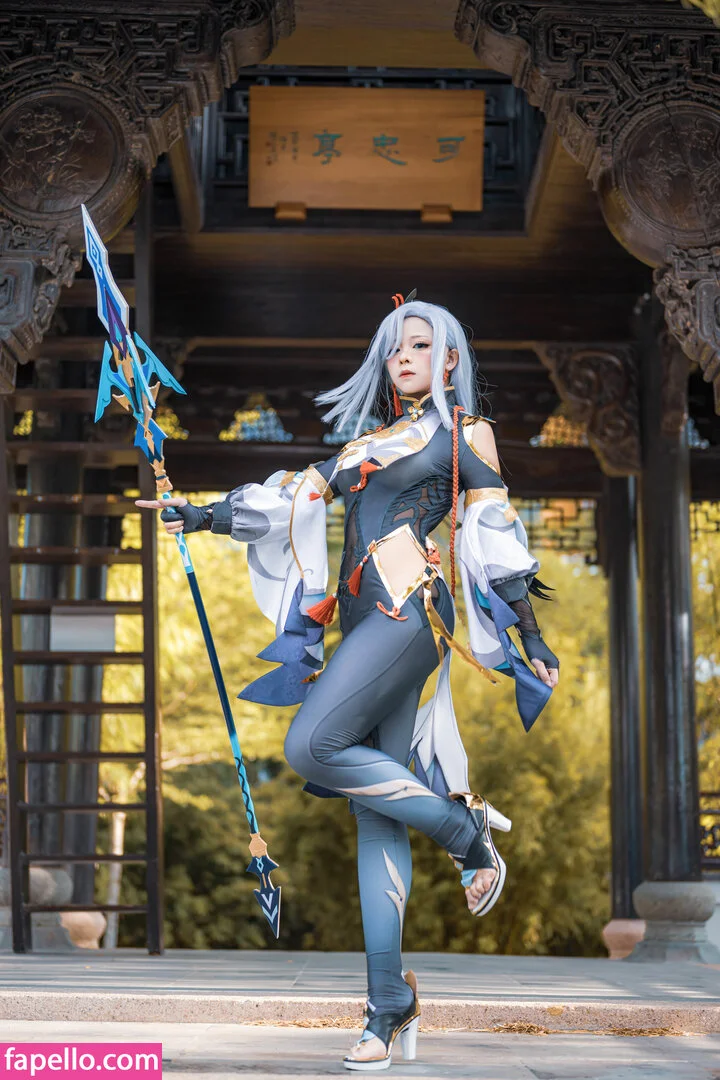 Rithe Cosplay / hellyrite / ritheania.c Onlyfans Photo Gallery 