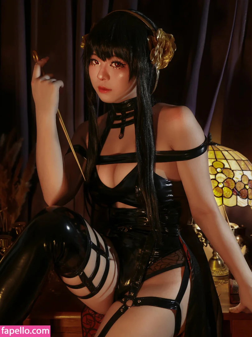 Rithe Cosplay / hellyrite / ritheania.c Onlyfans Photo Gallery 